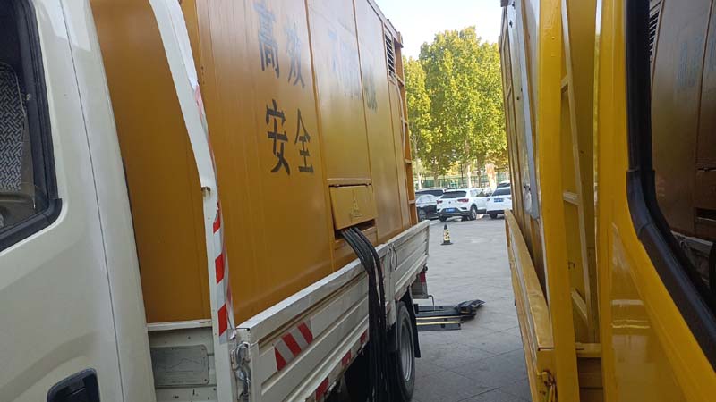蠡县如何判断柴油发电机组和UPS电源的切换时间是否符合要求？